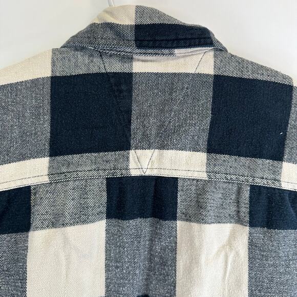 Conyon Guide Blue and Cream Plaid Flannel Button Down Shirt Mens Size Large - Picture 10 of 15